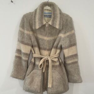 100% Wool Women's Vintage Beige Striped Jacket